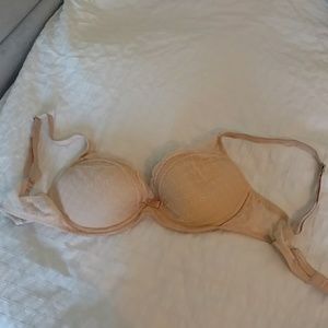 NWOT Chantelle plunge push up bra, 32D